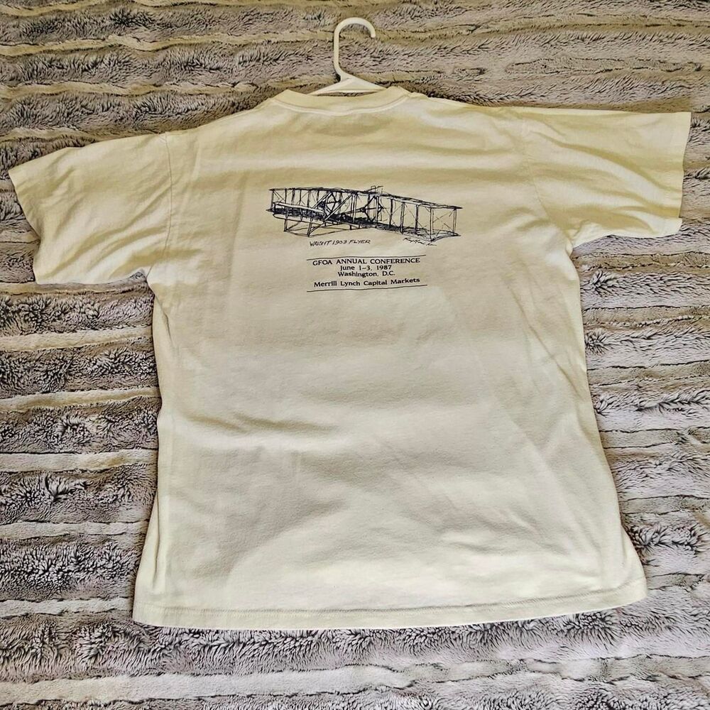 Jerzees Men's White and Cream T-shirt